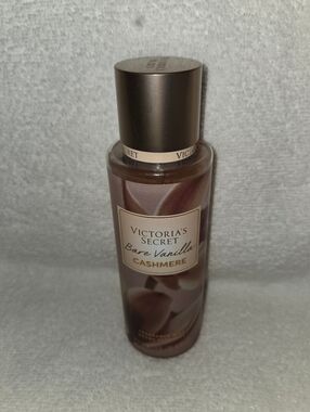 Victoria's Secret Fragrance Mist Bare Vanilla Cashmere